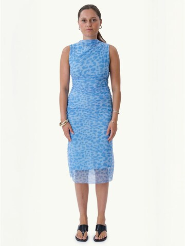 Abito ' Saga ' di TEESHOPPEN in blu: frontale