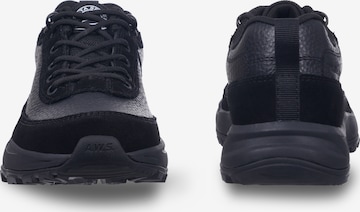 Pantofi sport 'Tietty Ms' de la LUHTA pe negru