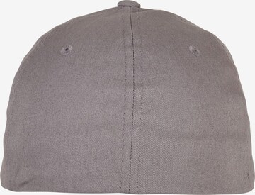 Cappello da baseball di Flexfit in grigio