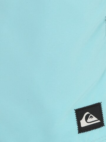 QUIKSILVER - Bermudas 'SOLID 15' en azul