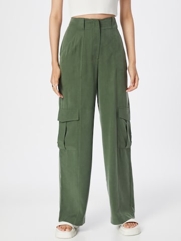 Pantaloni cargo di Warehouse in verde: frontale