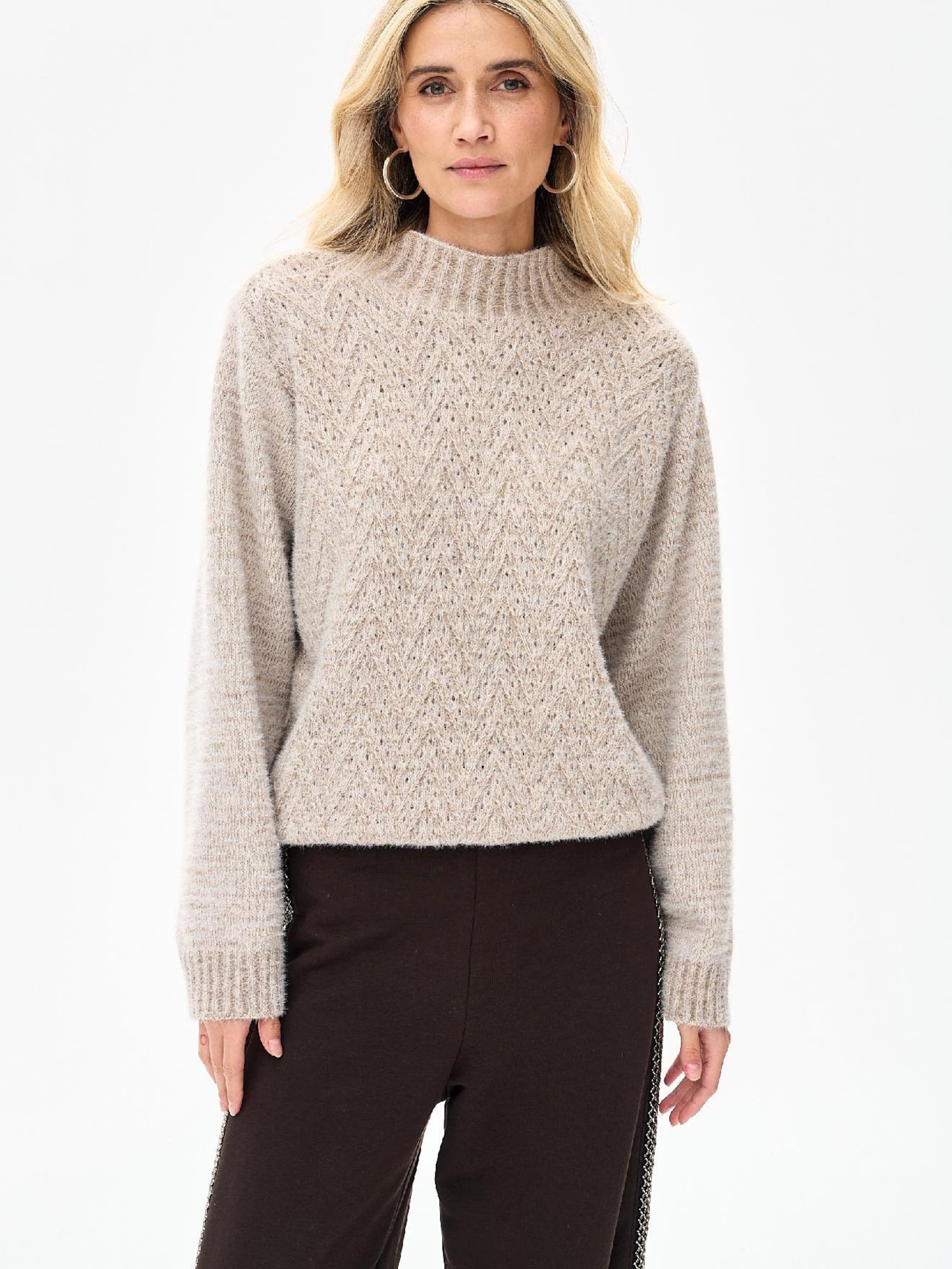 Blue Shadow Pullover‌‌‌‌‌‌ in Beige: Vorderseite