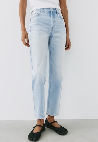 Tapered Jeans de la Pull&Bear pe albastru: față