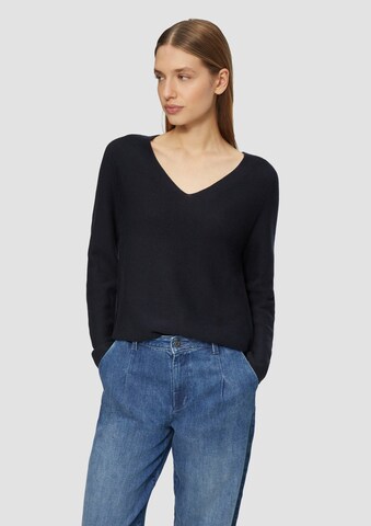s.Oliver Sweater in Black: front