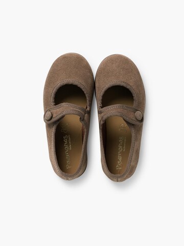 Chaussure basse Pisamonas en gris