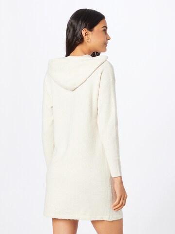 VERO MODA Knit dress 'DOFFY' in Beige