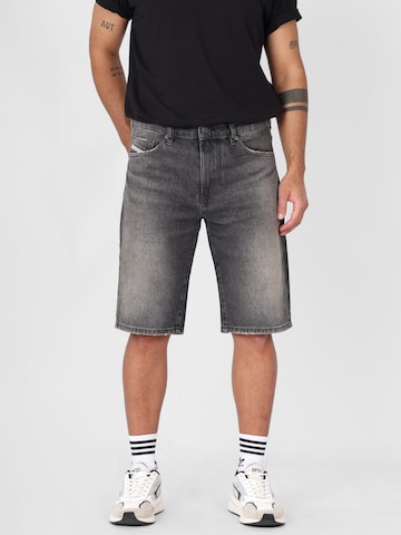 DIESEL Slim fit Jeans 'SLIM-SHORT' in Grey