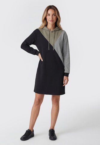 Robe usha BLUE LABEL en noir : devant