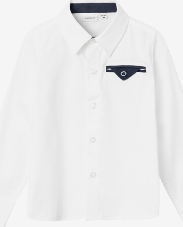 Coupe regular Chemise NAME IT en blanc : devant