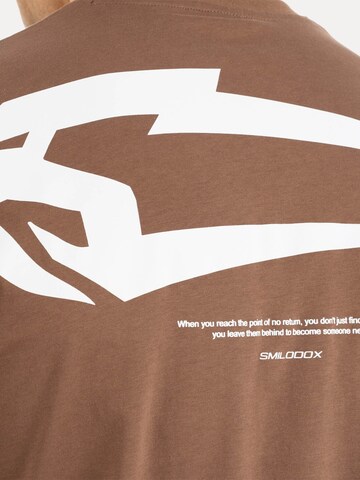 T-Shirt Smilodox en marron