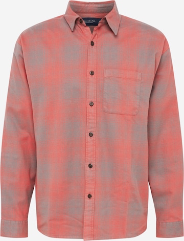 Abercrombie & Fitch Button Up Shirt in Red: front