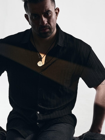 Collana 'HELMET of TERROR' di REYTEL in argento