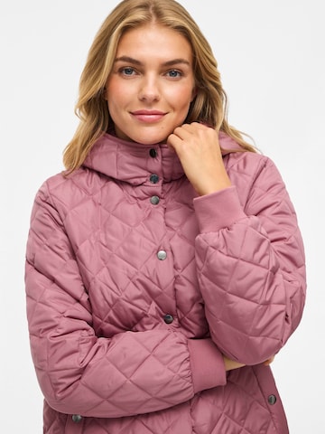 Manteau d’hiver VILA en rouge