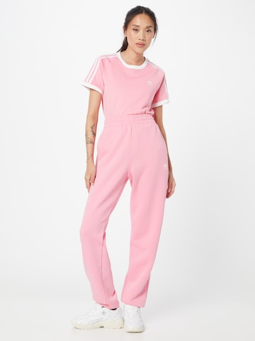 ADIDAS ORIGINALS Tapered Housut 'Adicolor Essentials Fleece' värissä vaaleanpunainen