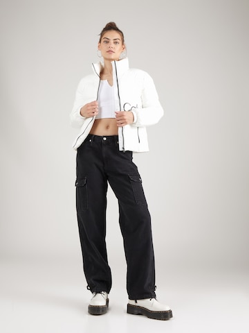 Veste mi-saison Calvin Klein Jeans en blanc