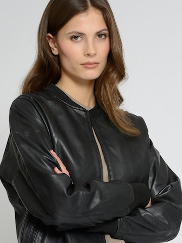 Maze Between-Season Jacket in Black