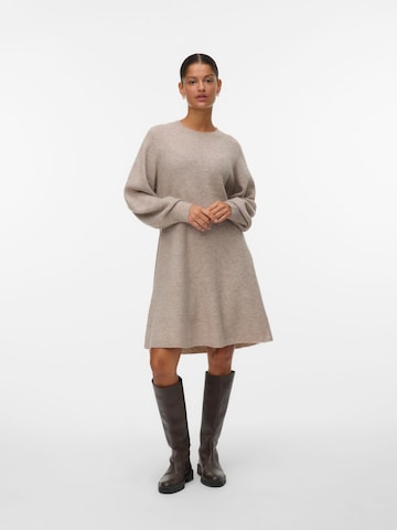 Vero Moda Curve Knit dress 'AWCANGALINA' in Silver: front