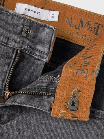 Regular Jean NAME IT en gris