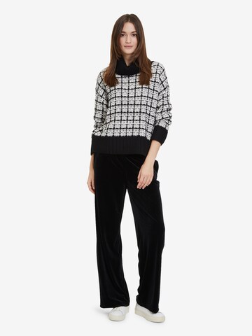 Betty & Co Loose fit Pants in Black