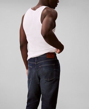 Coupe slim Jean Calvin Klein Jeans en bleu