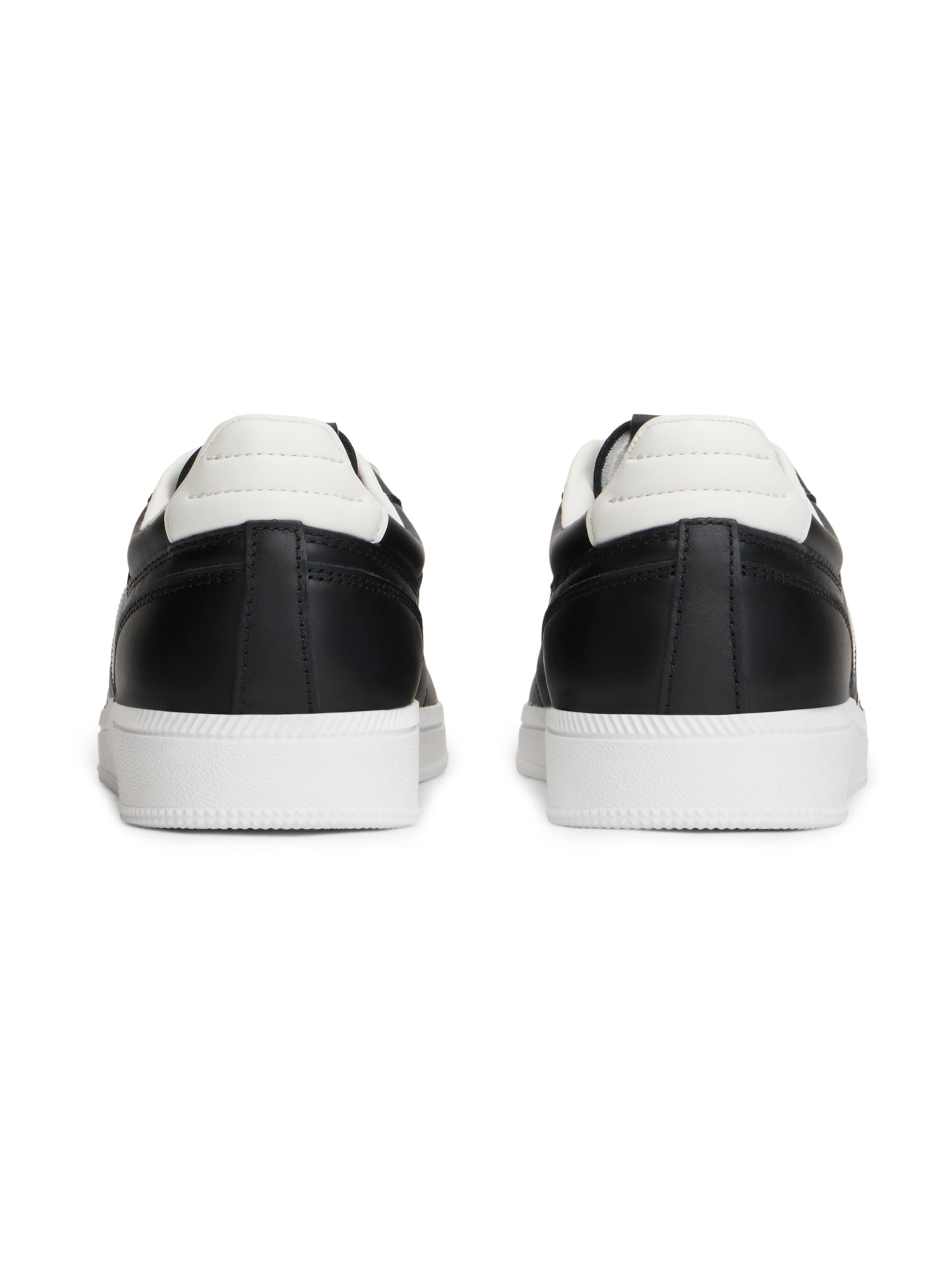 Tommy Jeans Platform trainers 'THE GREENWICH' in Black