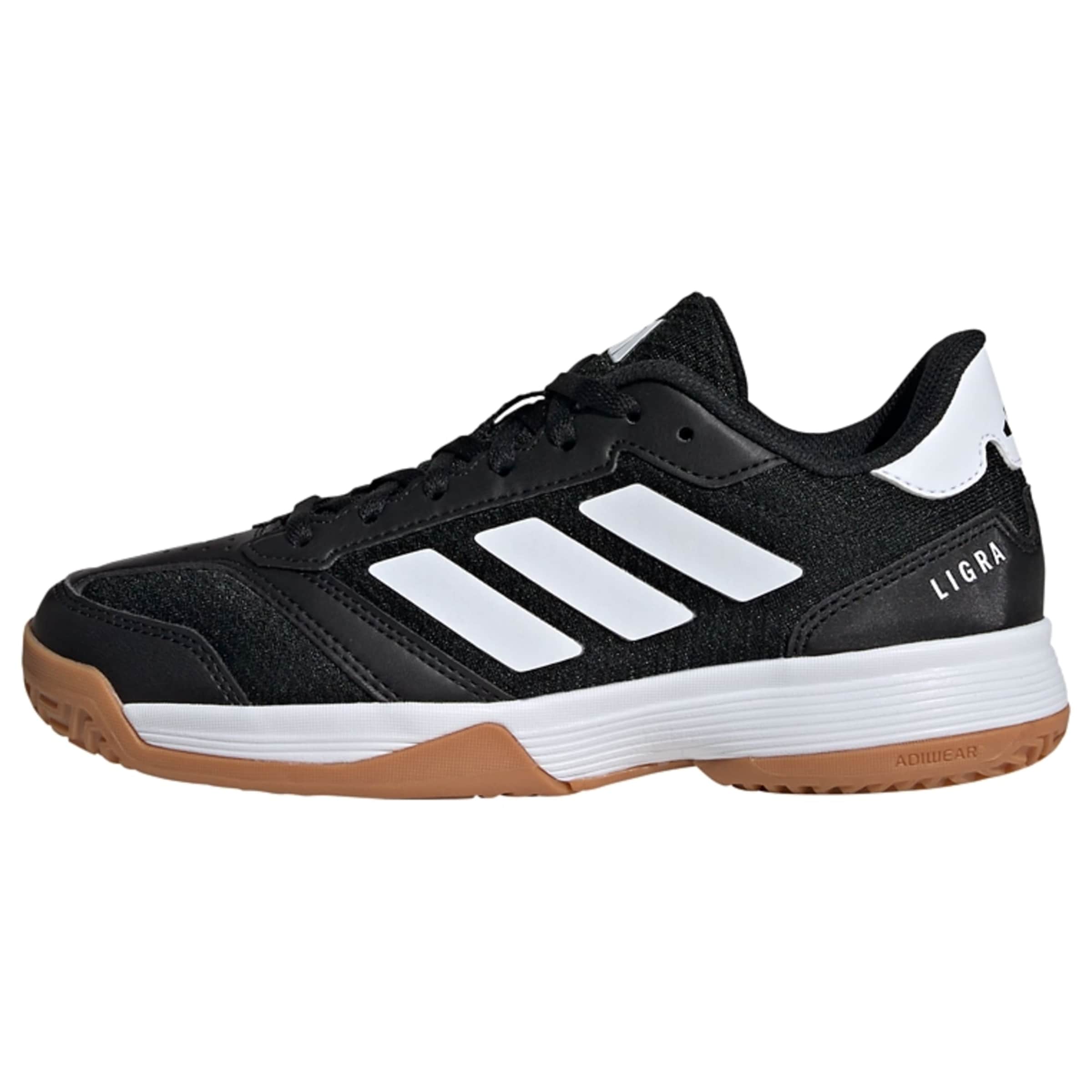 ADIDAS PERFORMANCE - Calzado deportivo 'Ligra 8' en negro: frente