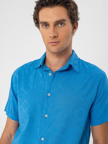 Antioch Regular fit Button Up Shirt in Blue