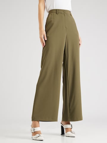 SISTERS POINT Wide Leg Hose 'VAGNA' in Grün: Vorderseite