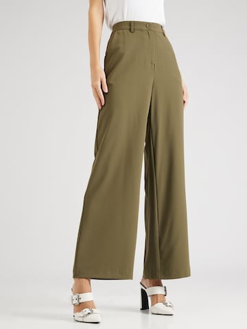 SISTERS POINT Wide leg Broek 'VAGNA' in Groen: voorkant