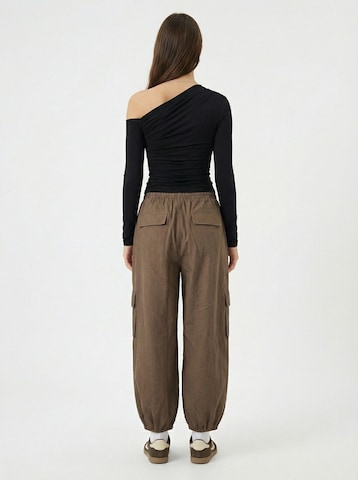 Loosefit Pantalon cargo 'Lenni' studioselect en marron