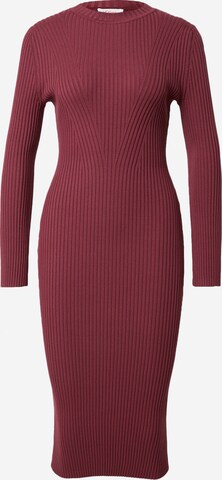 s.Oliver Knitted dress in Red: front