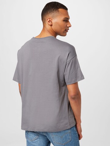 WESTMARK LONDON T-shirt 'Essentials' i grå