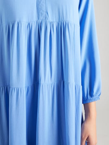 Robe Sublevel en bleu