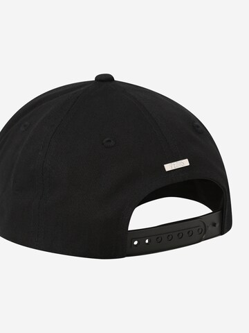 Pequs Cap in Black