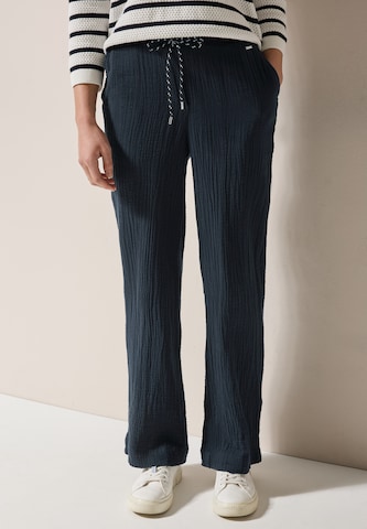 CECIL Loose fit Pants in Blue: front
