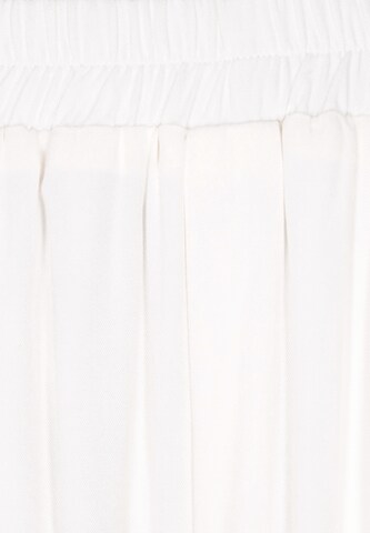 IZIA Skirt in White