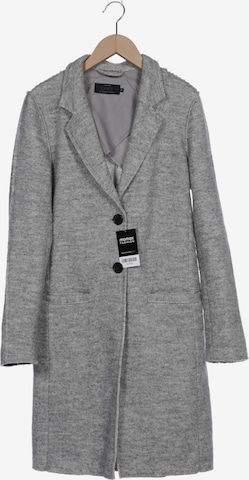 ONLY Jacket & Coat in S in Grey: front