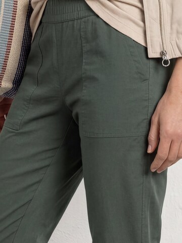 STREET ONE Slim fit Chino Pants in Green