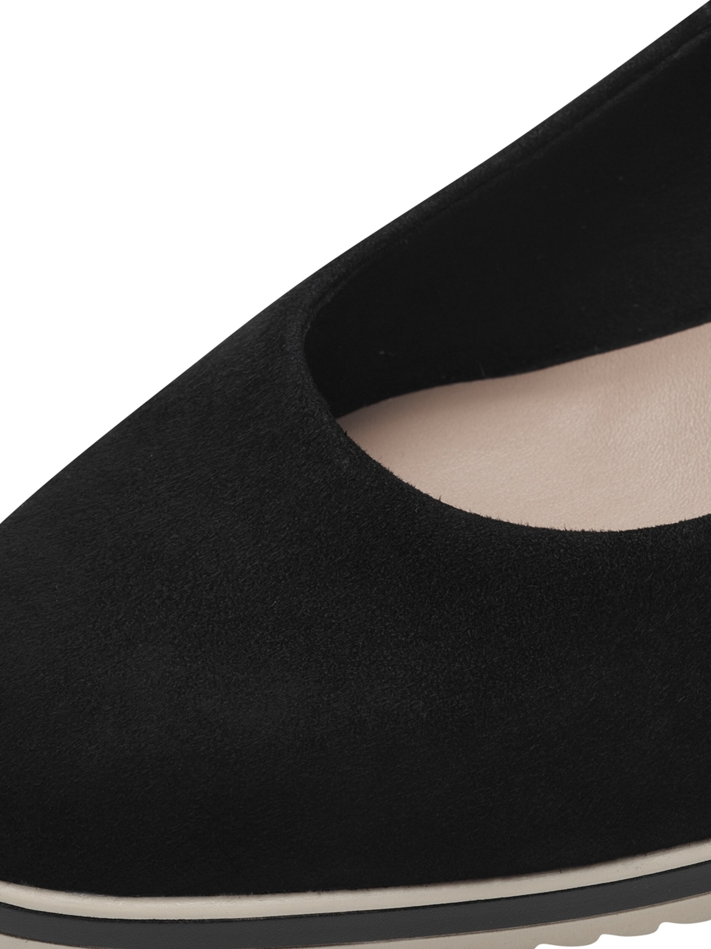 Tamaris Pumps in Black