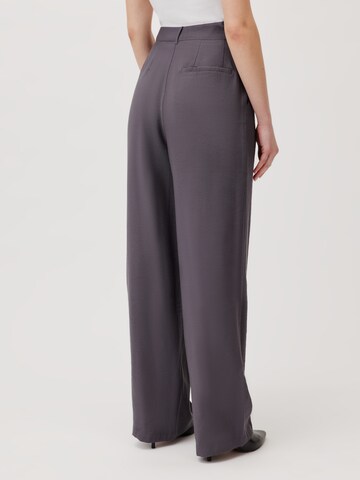 Wide Leg Pantalon à pince 'Draco' LeGer by Lena Gercke en gris