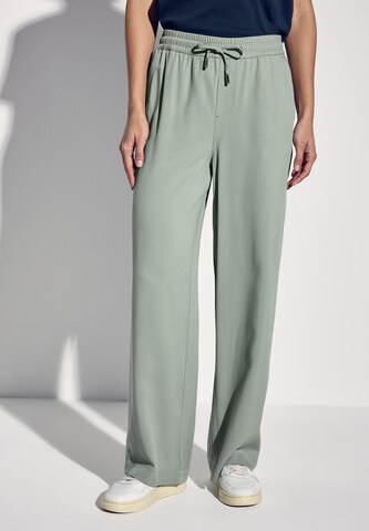 STREET ONE Loose fit Pants in Green: front