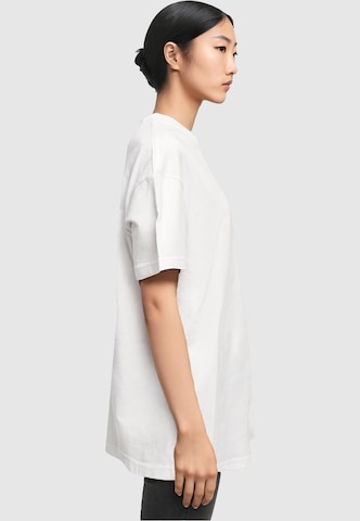 Merchcode T-Shirt 'Cupid´s Assistant' in Weiß