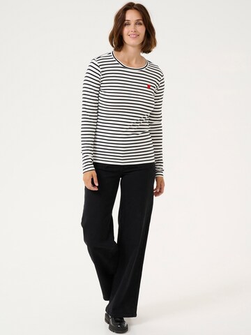 Kaffe T-shirt 'KA Liddy' i vit