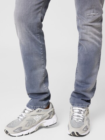 Elias Rumelis Regular Jeans 'Jaro' in Grau