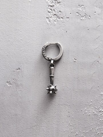 REYTEL Ohrring 'MACE' in Silber: Vorderseite