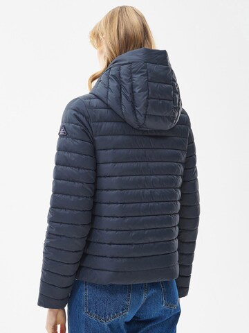 Barbour Between-Season Jacket in Blue