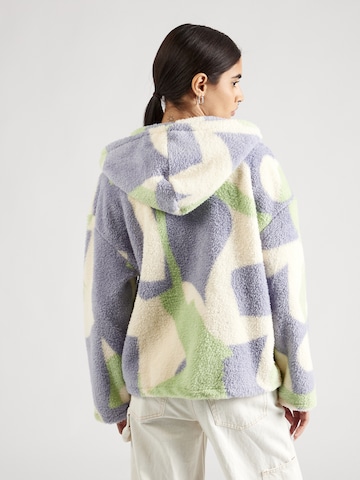 Monki Fleece jas in Gemengde kleuren