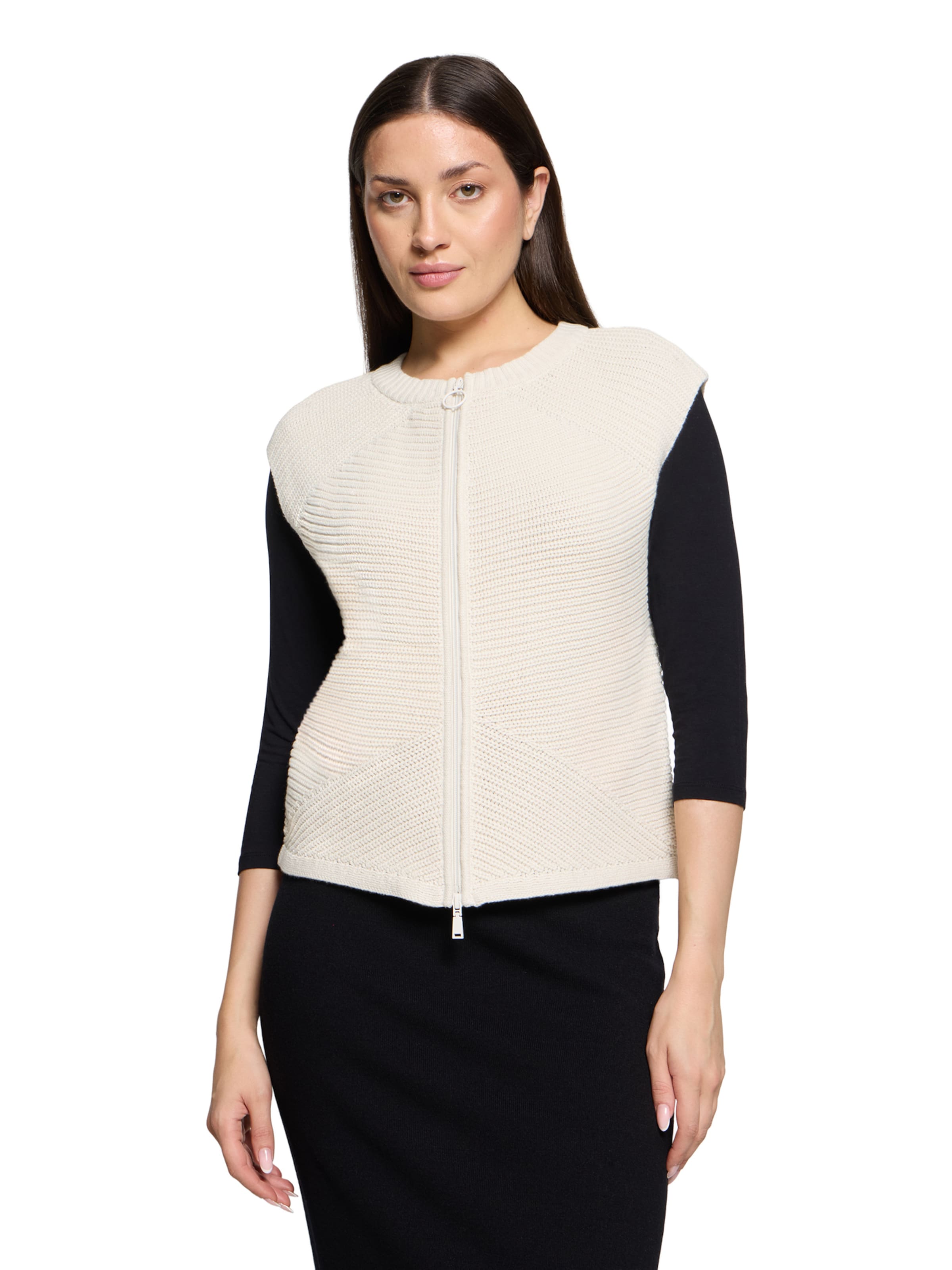 Betty Barclay Knit cardigan in Beige: front