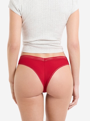 String 'Power' di ETAM in rosso