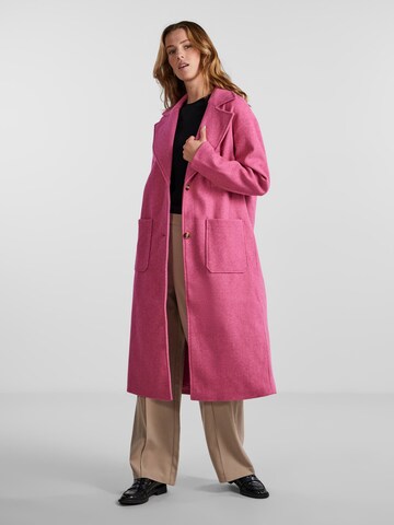 PIECES Ανοιξιάτικο και φθινοπωρινό παλτό 'Nili' σε ροζ